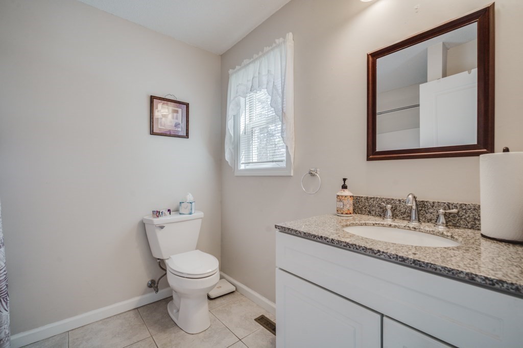 525 Morgan Road West Springfield, MA 01089 - Photo 15 of 45 Gallery Image 15