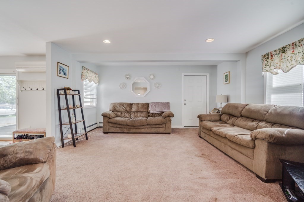 525 Morgan Road West Springfield, MA 01089 - Photo 20 of 45 Gallery Image 20