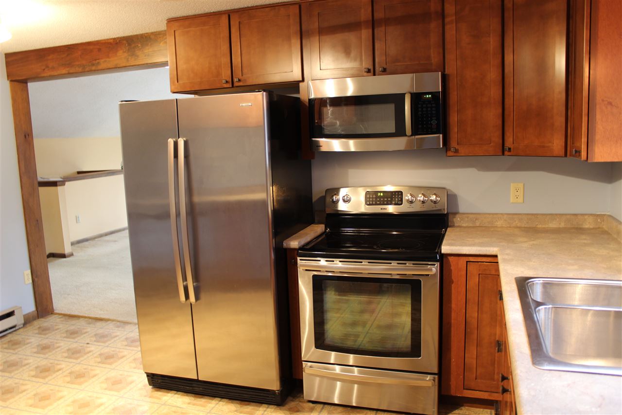 19 Ashbrook Road Exeter, NH 03833 - Photo 4 of 20