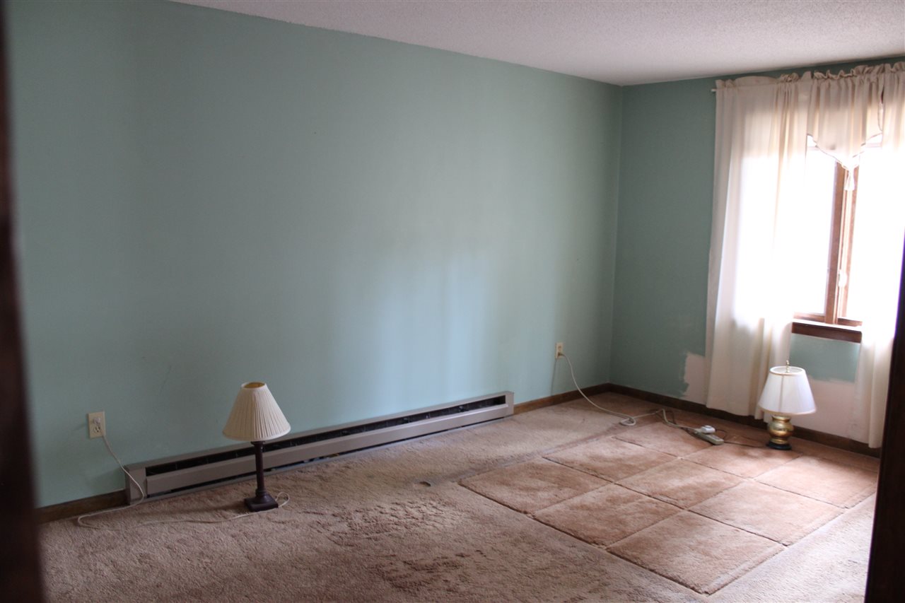 19 Ashbrook Road Exeter, NH 03833 - Photo 9 of 20