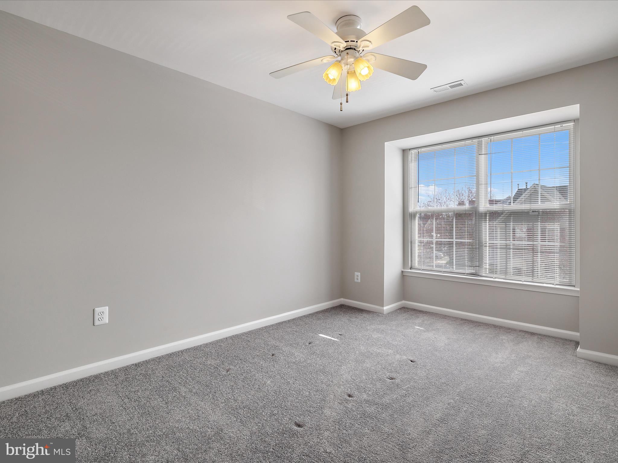 646 Howards Loop Annapolis, MD 21401 - Photo 15 of 32 Bedroom