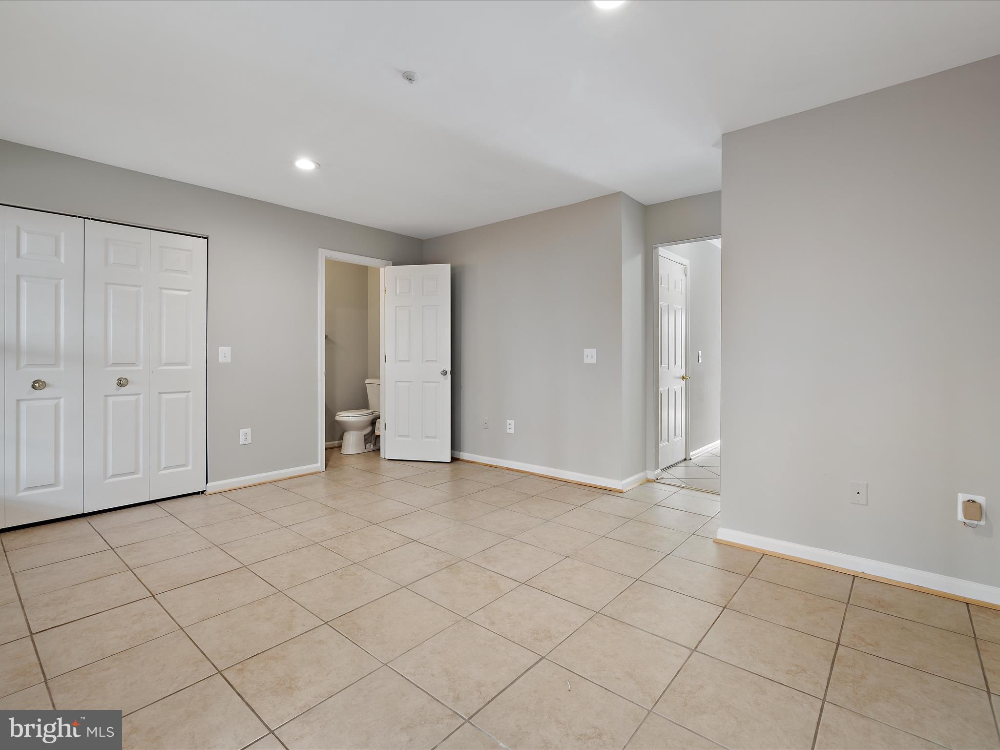 646 Howards Loop Annapolis, MD 21401 - Photo 26 of 32 Recreation Room