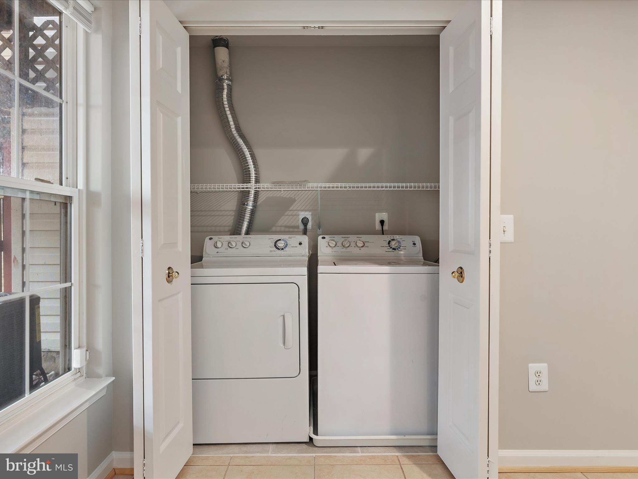 646 Howards Loop Annapolis, MD 21401 - Photo 27 of 32 Laundry