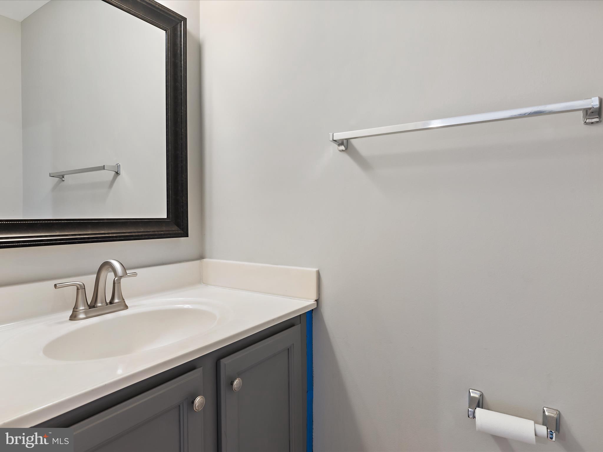 646 Howards Loop Annapolis, MD 21401 - Photo 28 of 32 Powder Room
