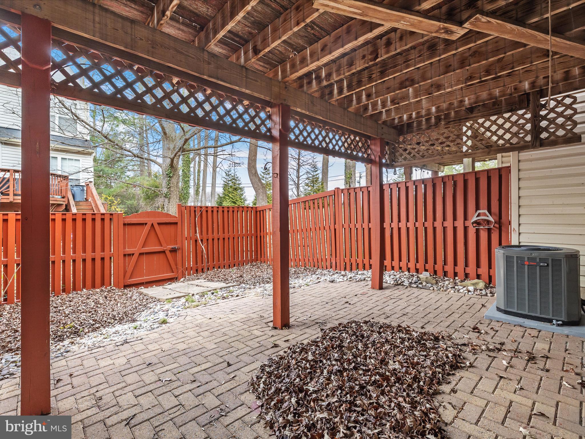 646 Howards Loop Annapolis, MD 21401 - Photo 29 of 32 Backyard