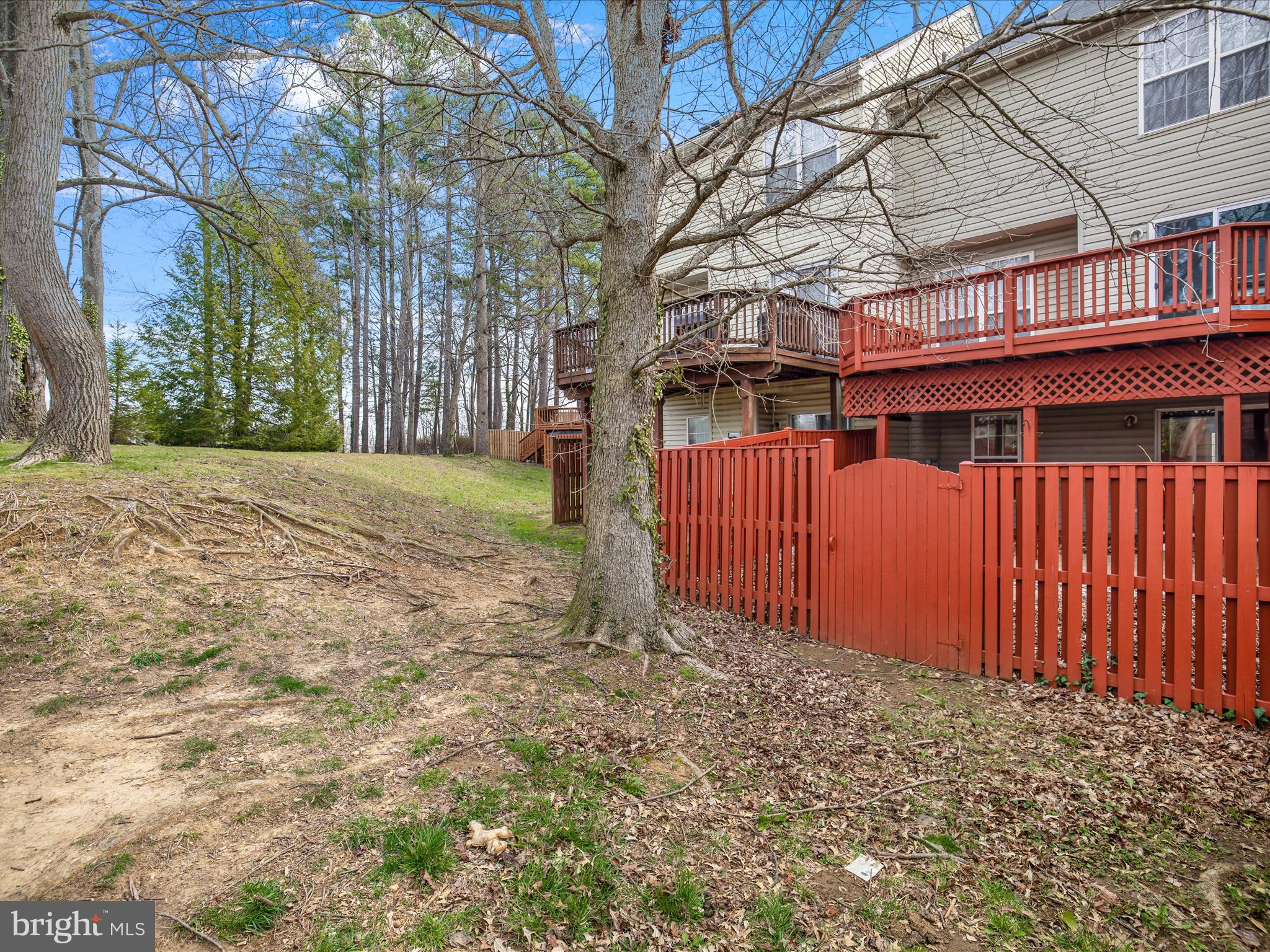 646 Howards Loop Annapolis, MD 21401 - Photo 32 of 32 Exterior Back