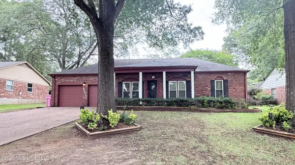 $224,999 | 8576 Cedar Circle East, Southaven, MS 38671