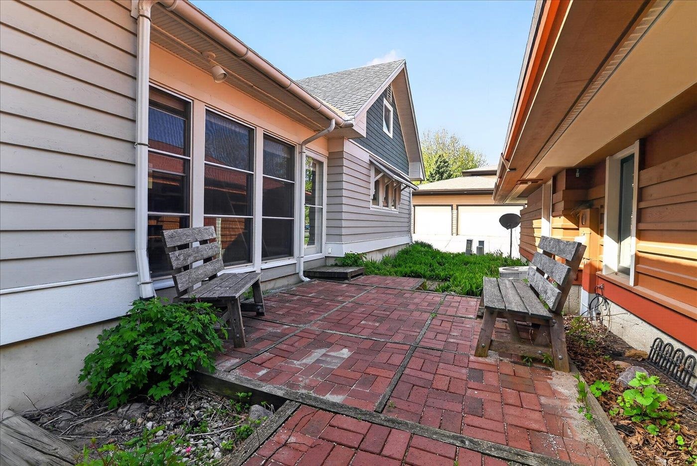 3505 Strawberry Loop Middleton, WI 53562 - Photo 4 of 51
