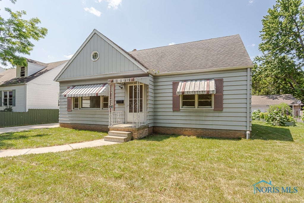 4319 Garrison Road Toledo, OH 43613 - Photo 3 of 37 Gallery Image 3