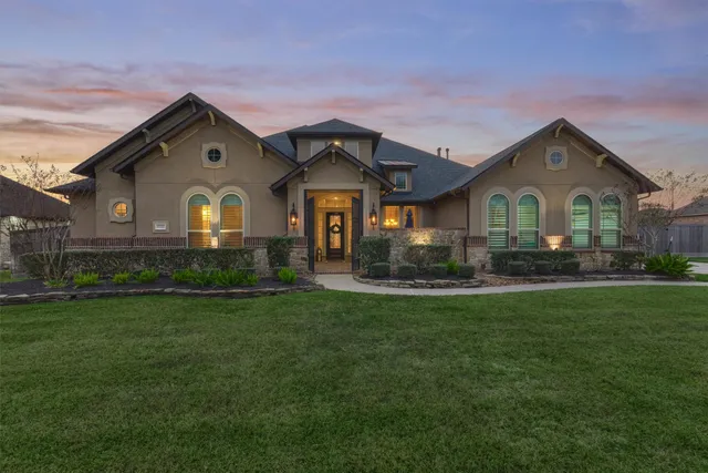 $1,065,000 | 17711 Fairhaven Falls Drive, Cypress, TX 77433