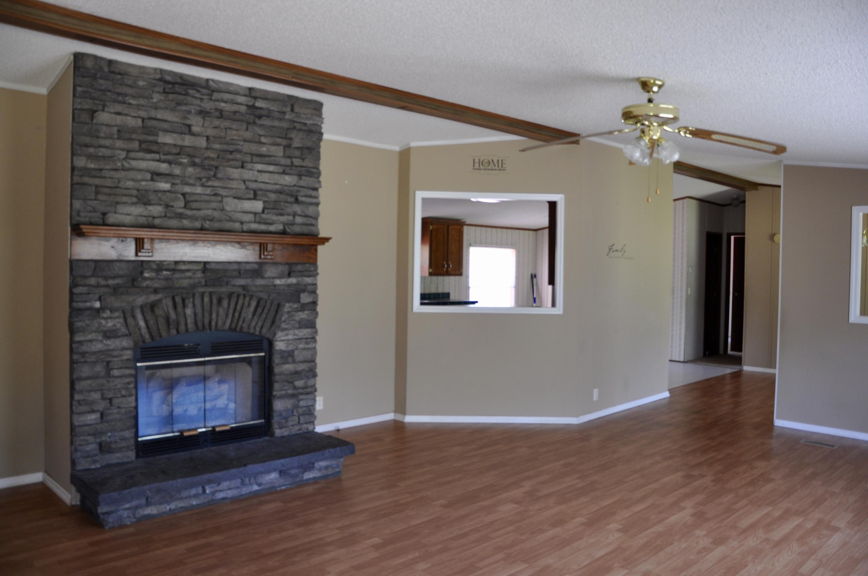 1458 Stony Point Road Knoxville, TN 37914 - Photo 4 of 22 DSC_0991