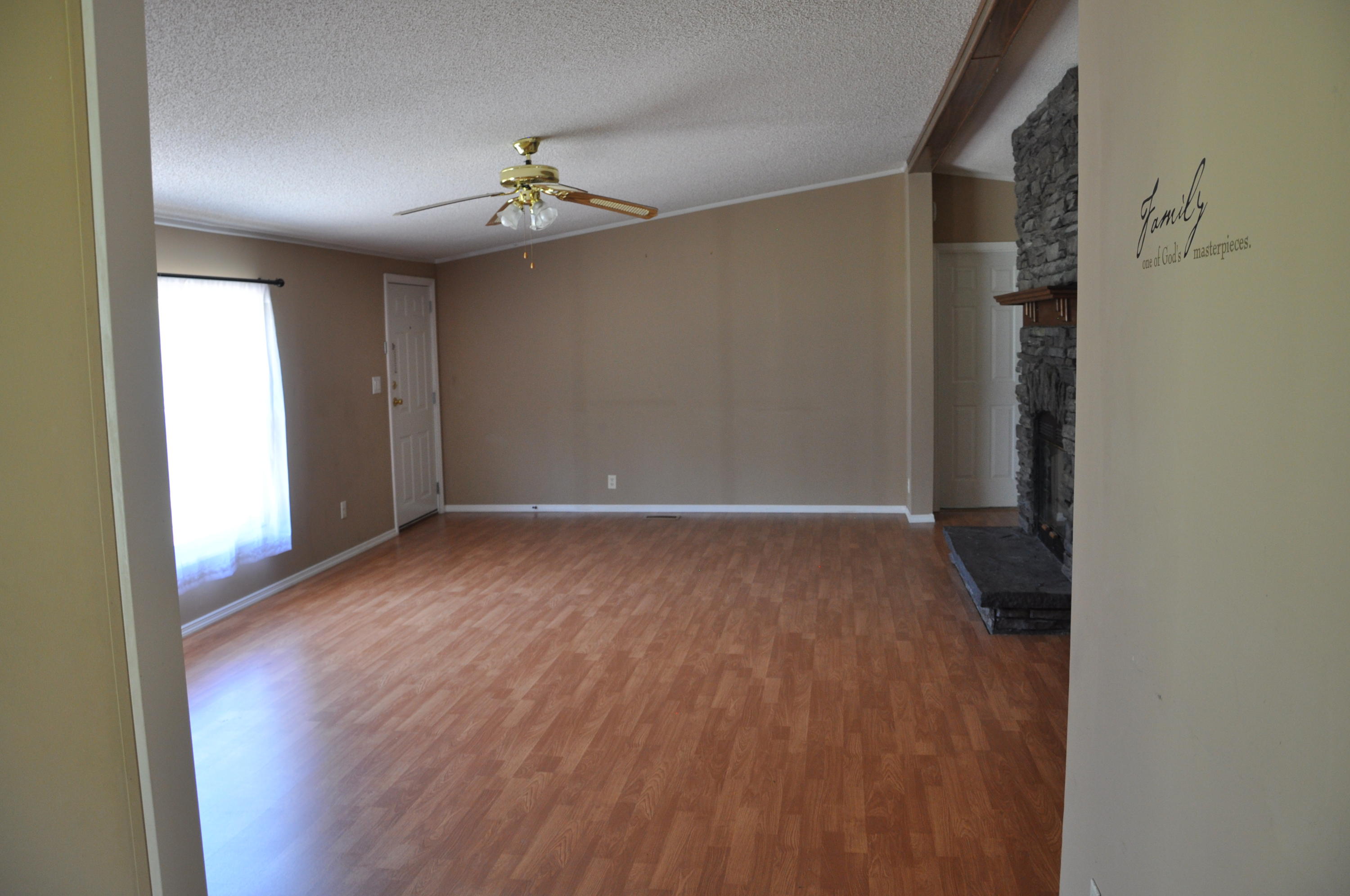 1458 Stony Point Road Knoxville, TN 37914 - Photo 6 of 22 DSC_1026