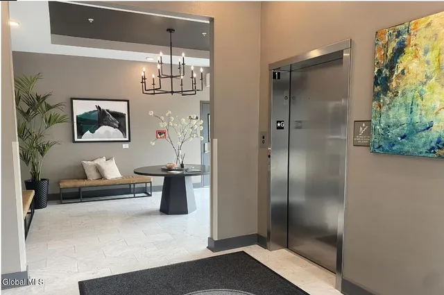 $3,000 | 116 West Avenue, Unit 305, Saratoga Springs, NY 12866