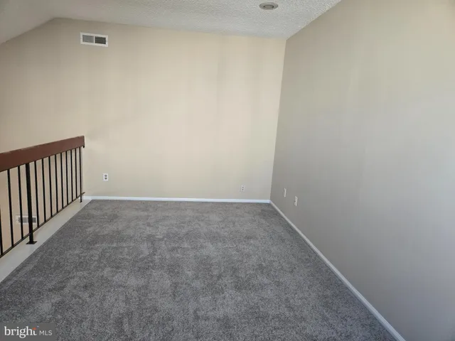 $2,350 | 908 B Sedgefield Drive, Mount Laurel, NJ 08054