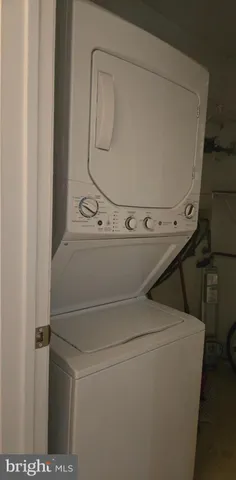 $2,350 | 908 B Sedgefield Drive, Mount Laurel, NJ 08054