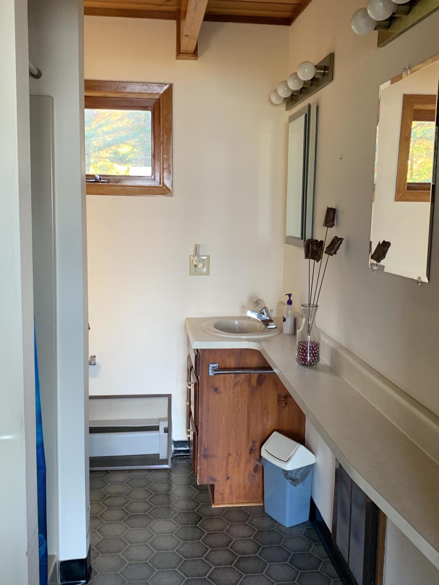 21 Morel Road Rangeley, ME 04970 - Photo 12 of 41 1st floor Bath