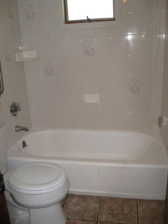 9 Wilmington Road Burlington, MA 01803 - Photo 6 of 12 Gallery Image 6