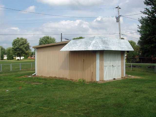 530 West Western Road New Castle, IN 47362 - Photo 11 of 12 Gallery Image 11