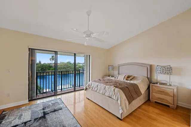 $875,000 | 240 Captains Walk, Unit 5140, Delray Beach, FL 33483
