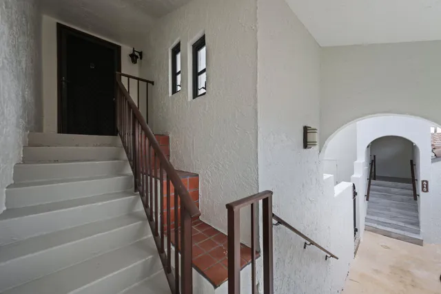 $875,000 | 240 Captains Walk, Unit 5140, Delray Beach, FL 33483