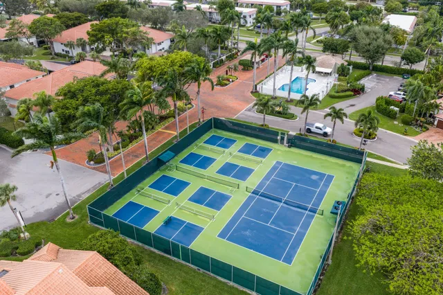 $875,000 | 240 Captains Walk, Unit 5140, Delray Beach, FL 33483