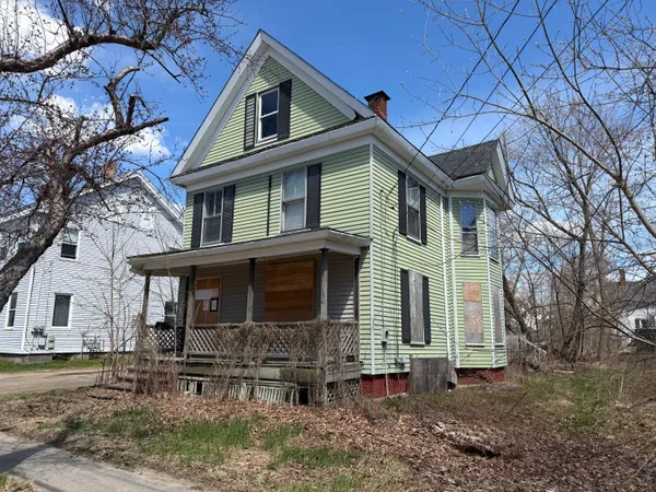 $54,900 | 299 Essex Street, Bangor, ME 04401