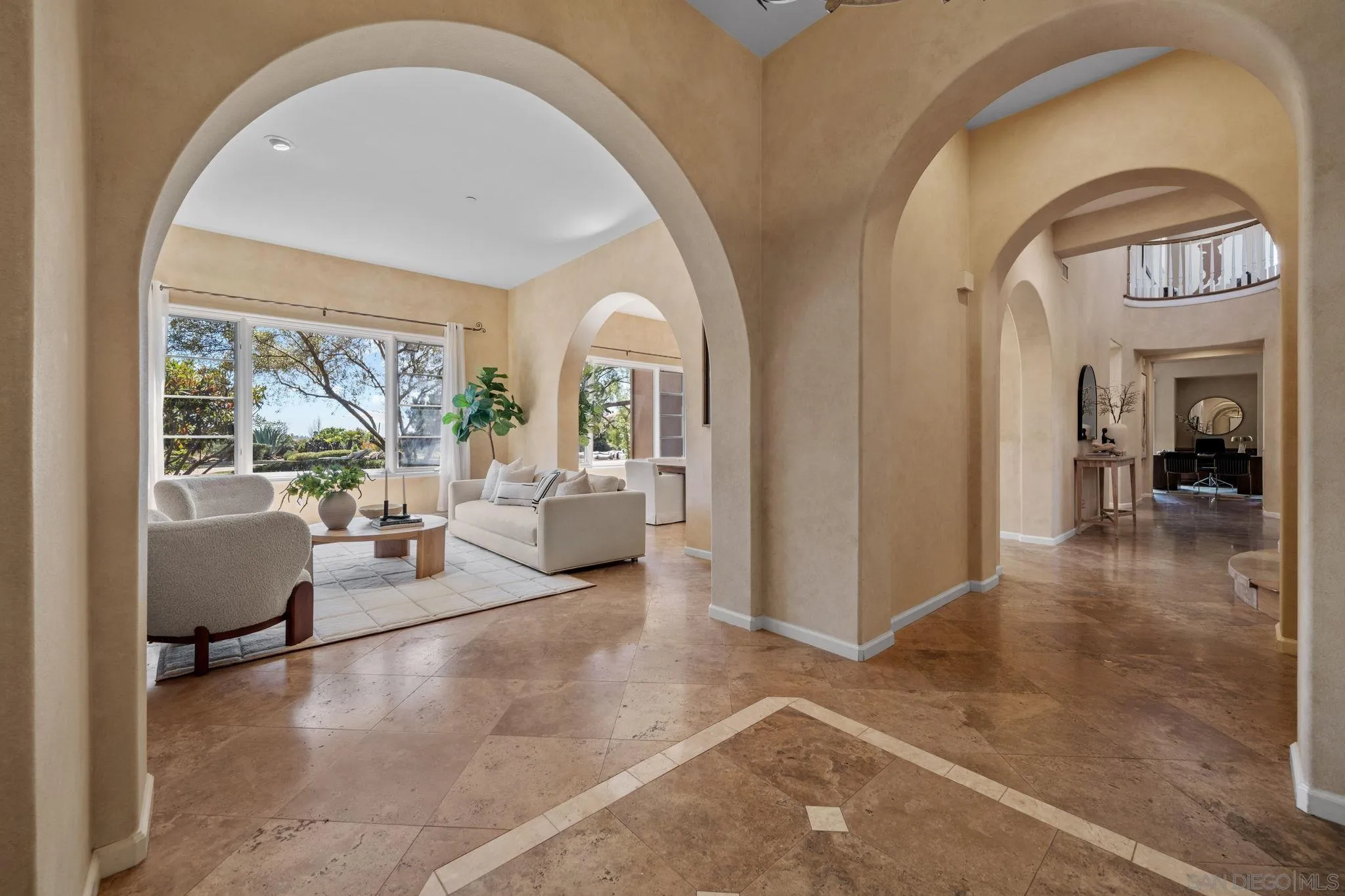 17813 La Amapola Rancho Santa Fe, CA 92067 - Photo 5 of 42