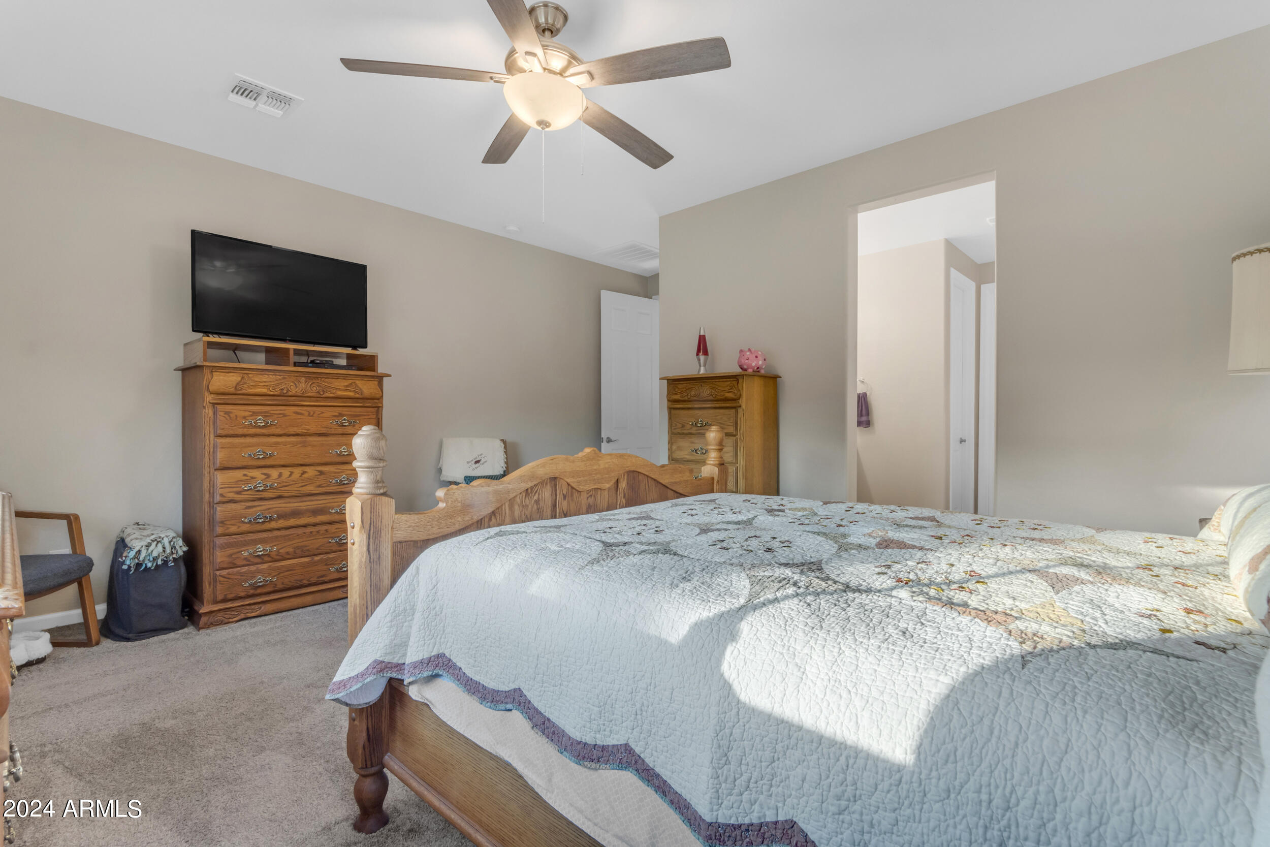 24098 Wheat Road Florence, AZ 85132 - Photo 22 of 60 Primary Bedroom
