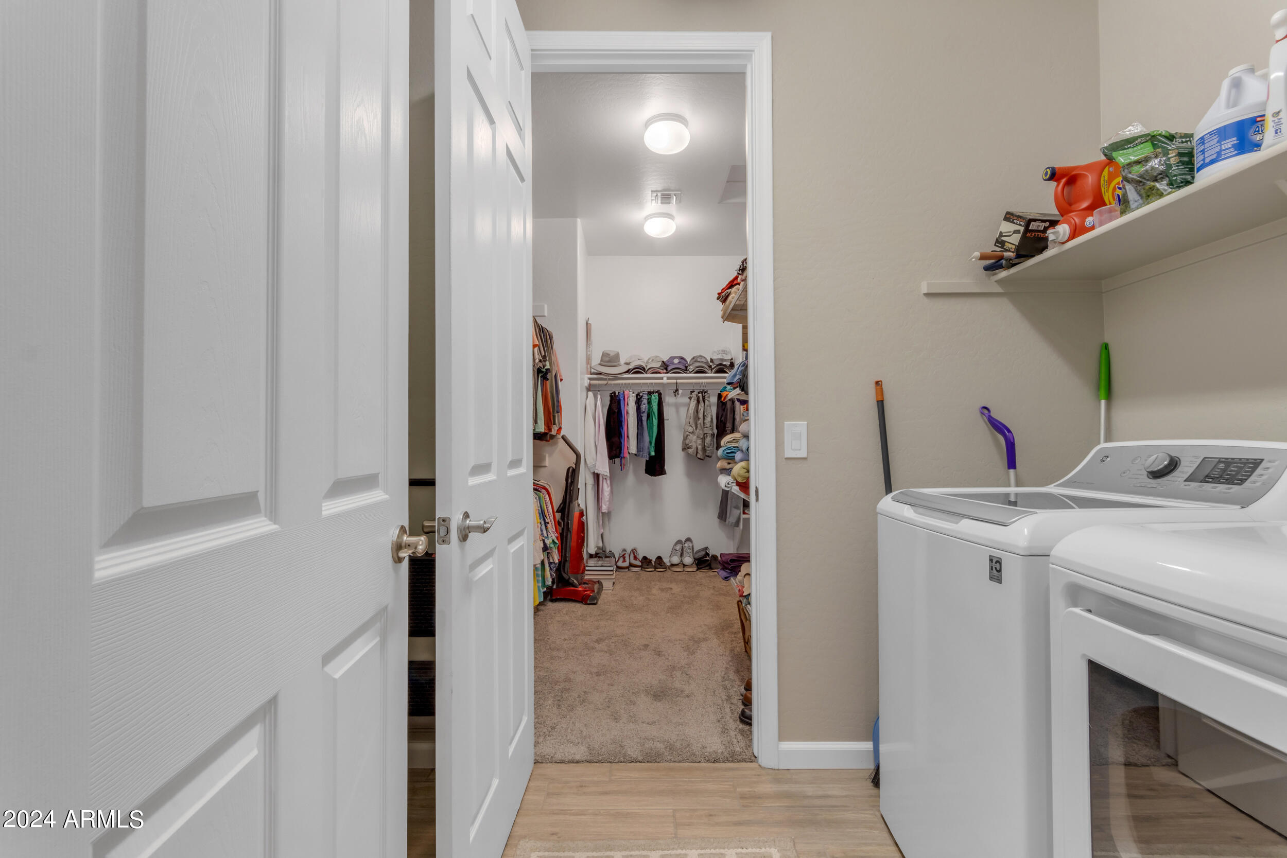 24098 Wheat Road Florence, AZ 85132 - Photo 28 of 60 Laundry Room