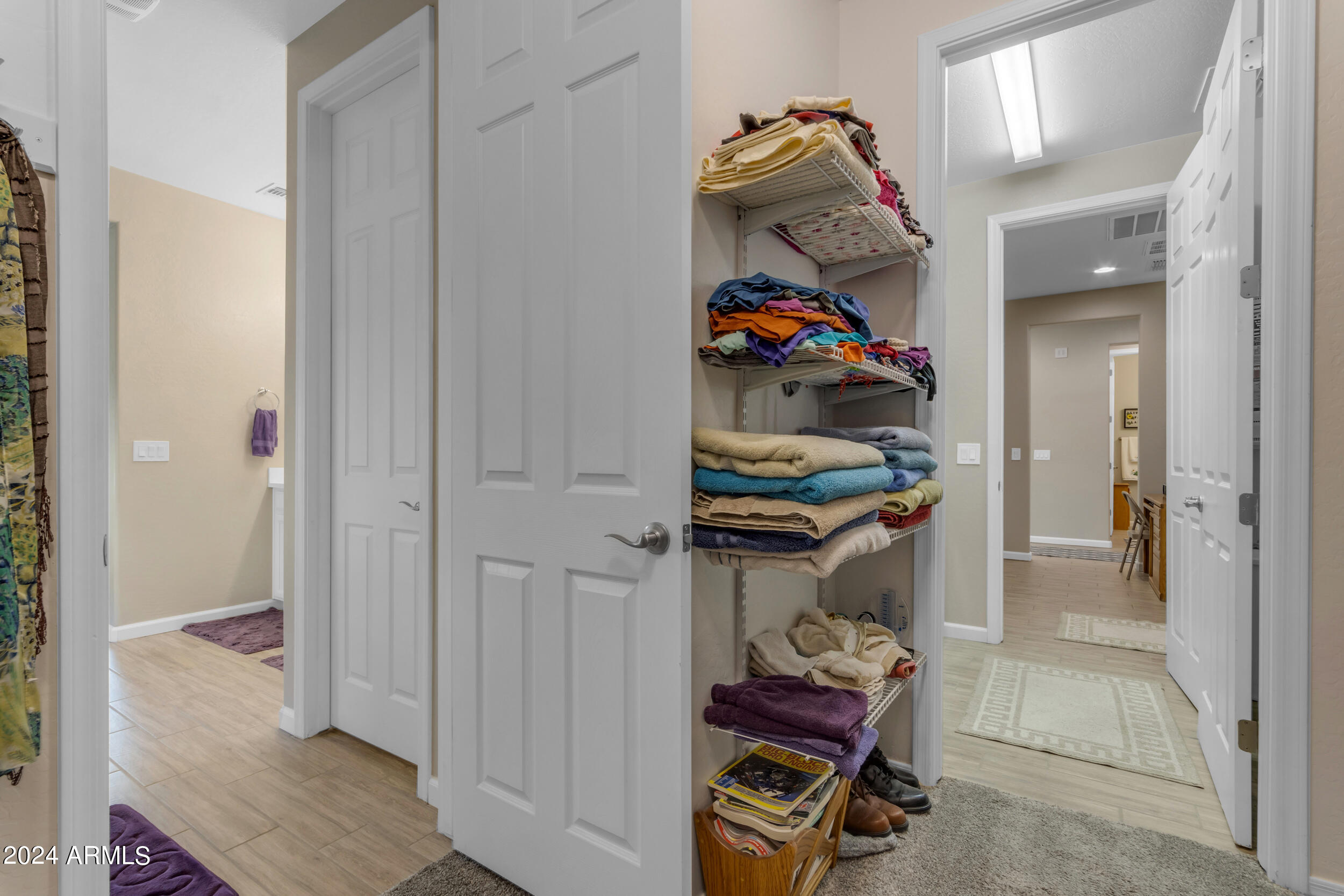 24098 Wheat Road Florence, AZ 85132 - Photo 30 of 60 Hallway