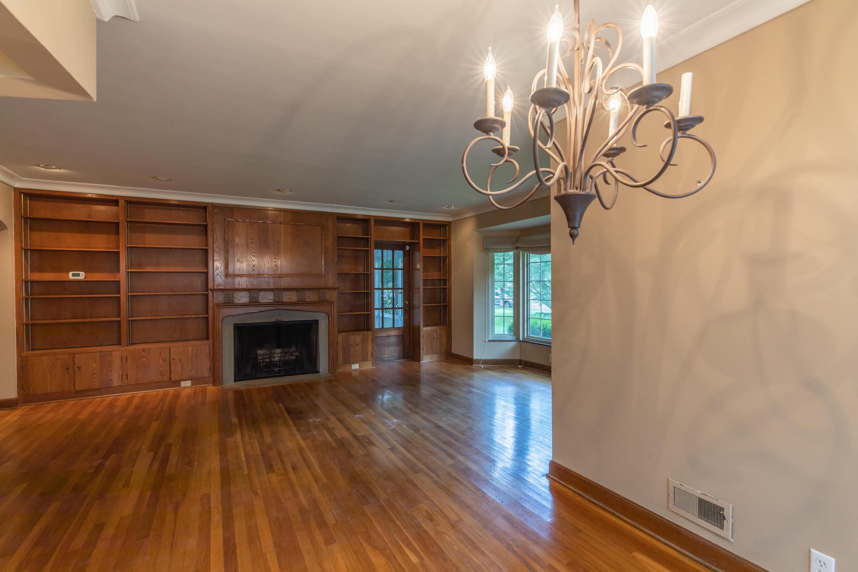2767 Bryden Road Columbus, OH 43209 - Photo 11 of 43