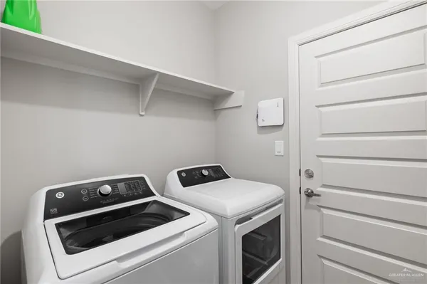 $2,800 | 14219 Chalk Rdg Drive, McAllen, TX 78504