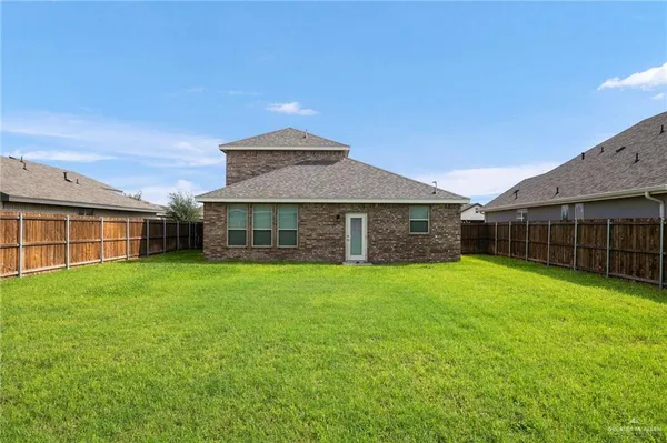 $2,800 | 14219 Chalk Rdg Drive, McAllen, TX 78504