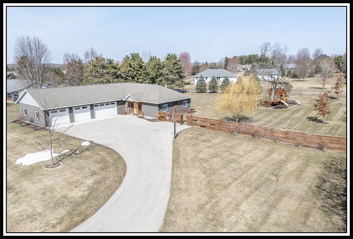 N3563 County Road West New London, WI 54961 - Photo 1 of 1 Gallery Image 1