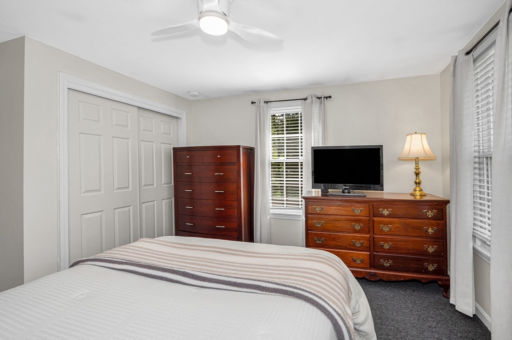 207 Trout Brook Road Dracut, MA 01826 - Photo 28 of 42