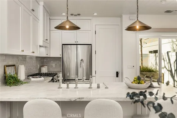 $4,000 | 2138 Orange Avenue, Unit C120, Costa Mesa, CA 92627