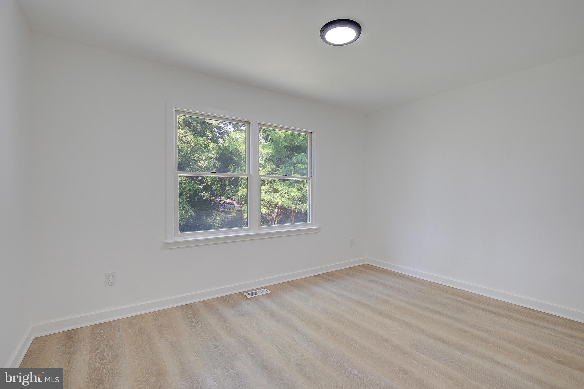 468 Riverview Drive Edgewater, MD 21037 - Photo 20 of 68 Bedroom 1 Main Level