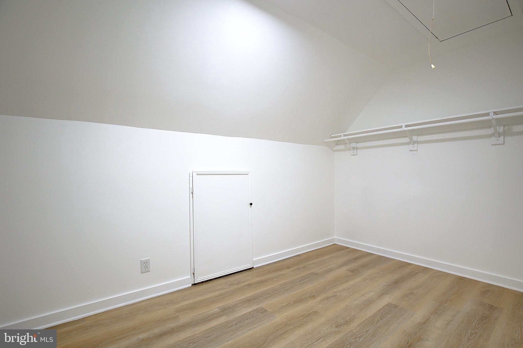 468 Riverview Drive Edgewater, MD 21037 - Photo 32 of 68 Bedroom 3 Large Walk In Closet