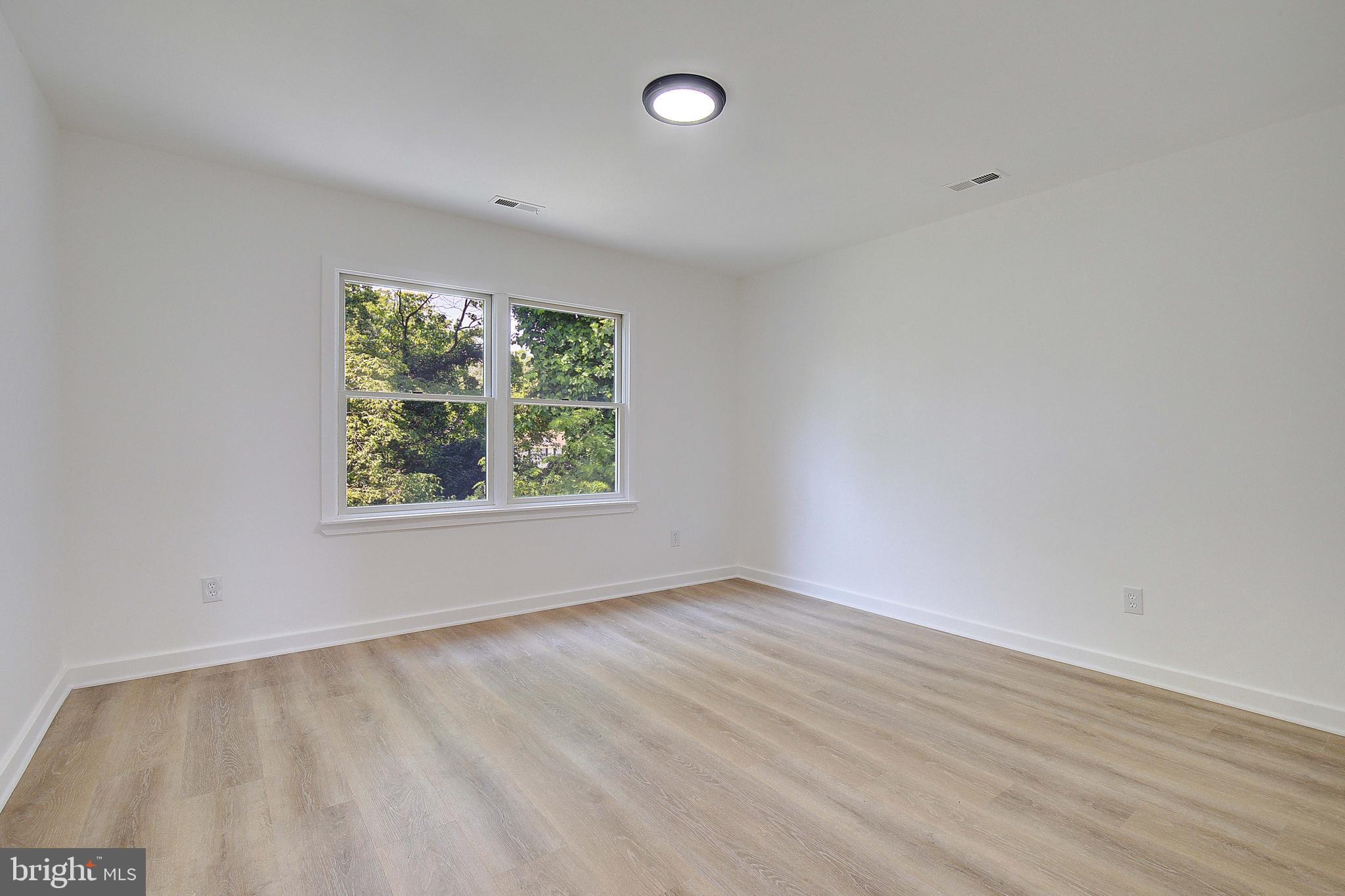 468 Riverview Drive Edgewater, MD 21037 - Photo 38 of 68 Bedroom 3 Upper Level