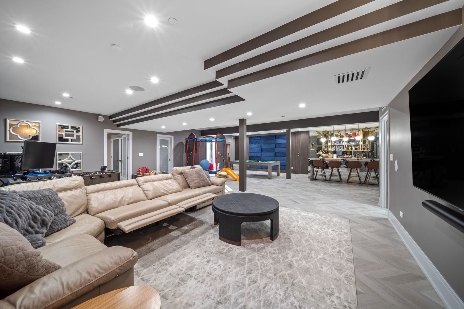 3075 Keystone Road Northbrook, IL 60062 - Photo 42 of 56 Gallery Image 42