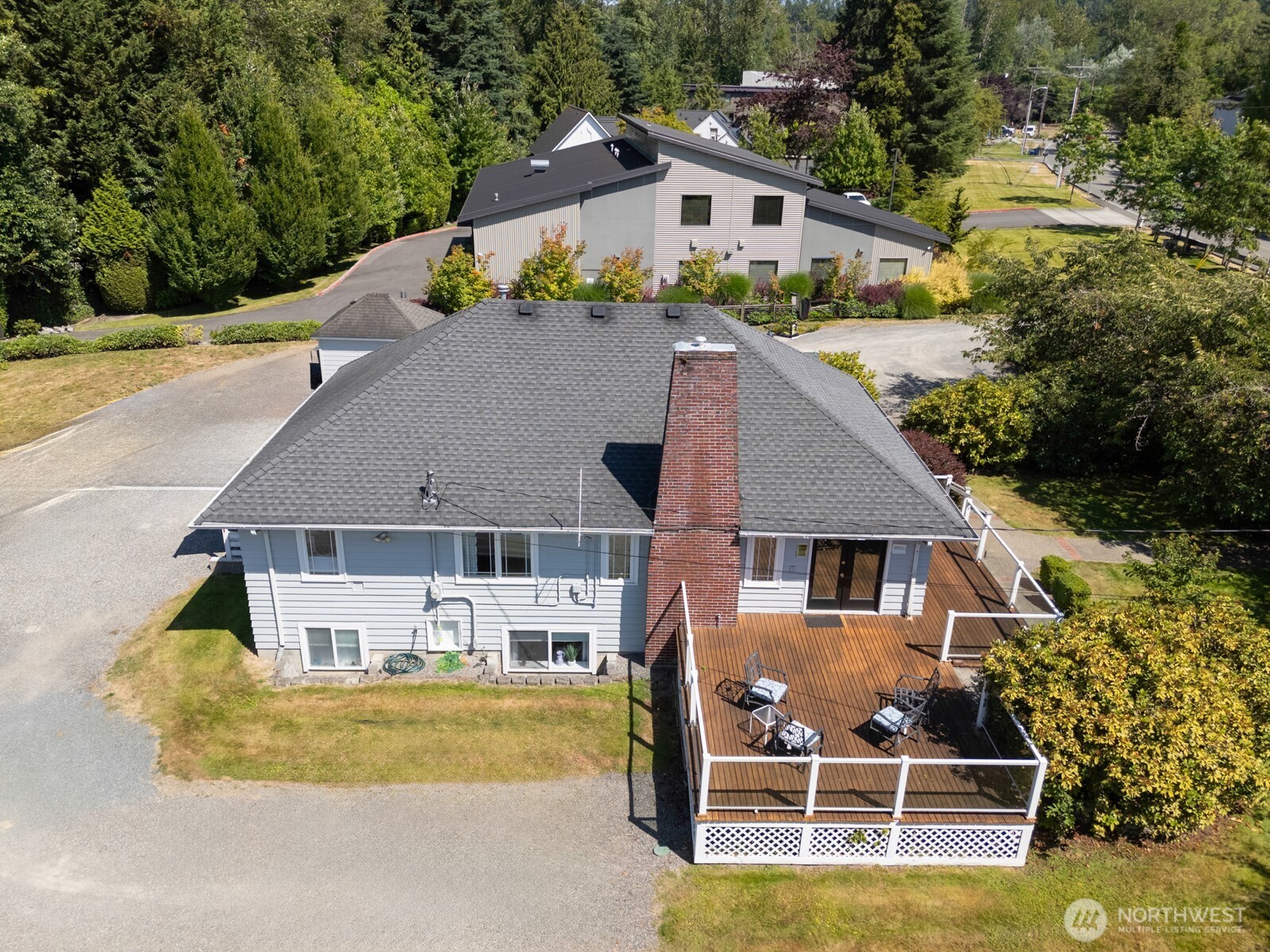 10516 East Riverside Drive Bothell, WA 98011 - Photo 26 of 35 Gallery Image 26