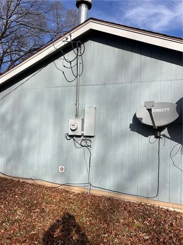 $199,000 | 649 East Main Street, Adrian, MO 64720