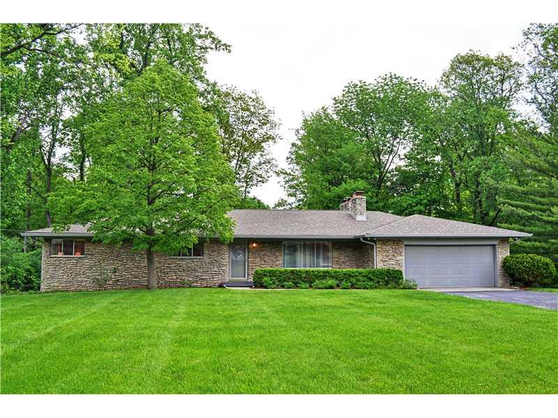 6205 Brokenhurst Road Indianapolis, IN 46220 - Photo 1 of 24