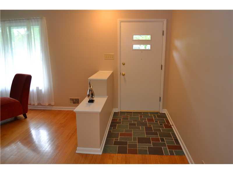 6205 Brokenhurst Road Indianapolis, IN 46220 - Photo 2 of 24