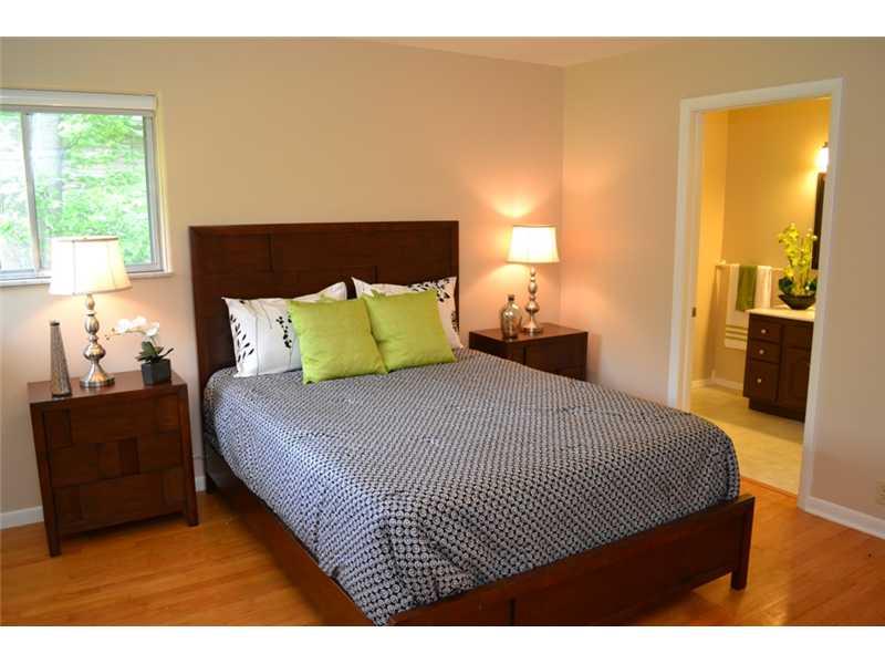 6205 Brokenhurst Road Indianapolis, IN 46220 - Photo 13 of 24