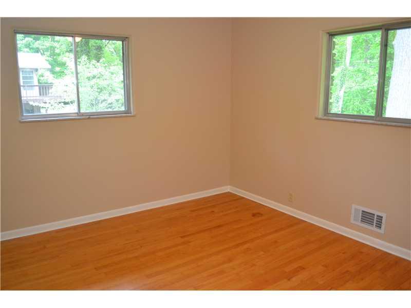 6205 Brokenhurst Road Indianapolis, IN 46220 - Photo 16 of 24