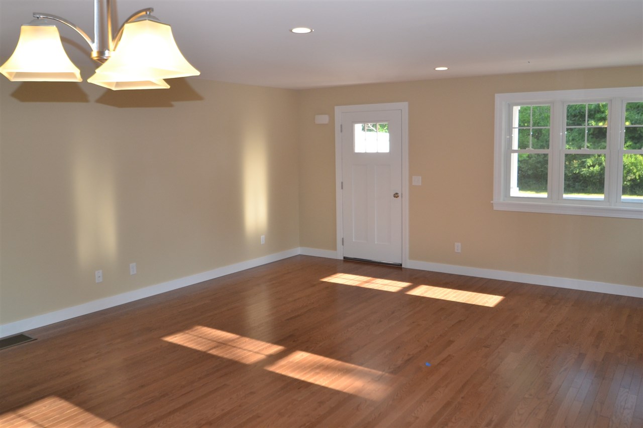 Adams Road, Unit 4 Kittery, ME 03904 - Photo 6 of 18 Gallery Image 6