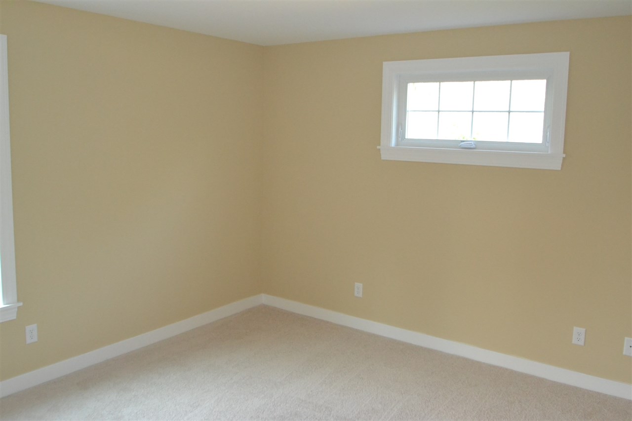 Adams Road, Unit 4 Kittery, ME 03904 - Photo 7 of 18 Gallery Image 7