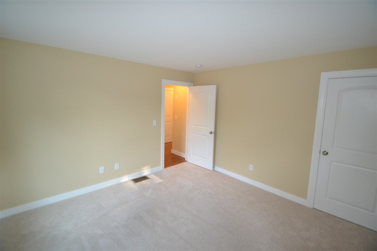 Adams Road, Unit 4 Kittery, ME 03904 - Photo 10 of 18 Gallery Image 10