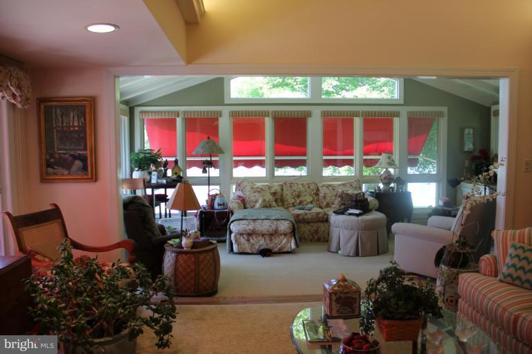 8592 Sewell Point Road Wittman, MD 21676 - Photo 22 of 30 Family Room